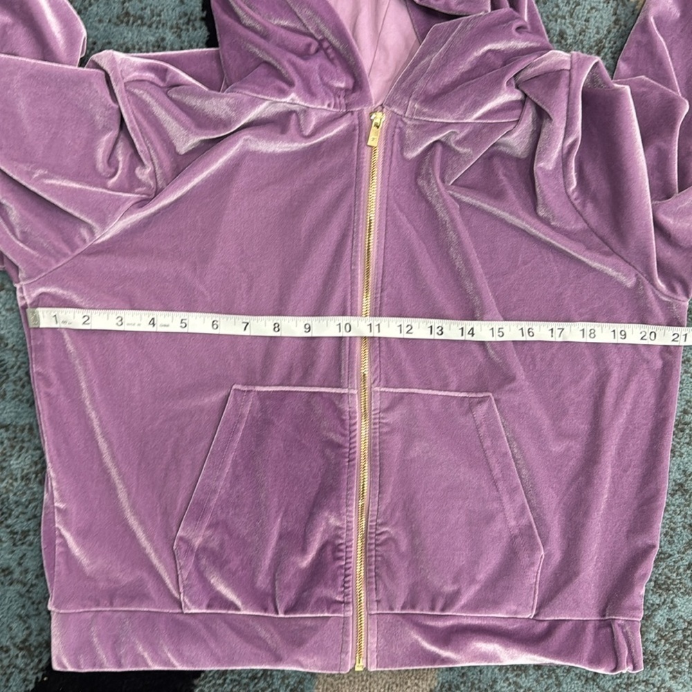 Fabletics Lilac Donna Velour Hoodie.  Sz L - Picture 7 of 13